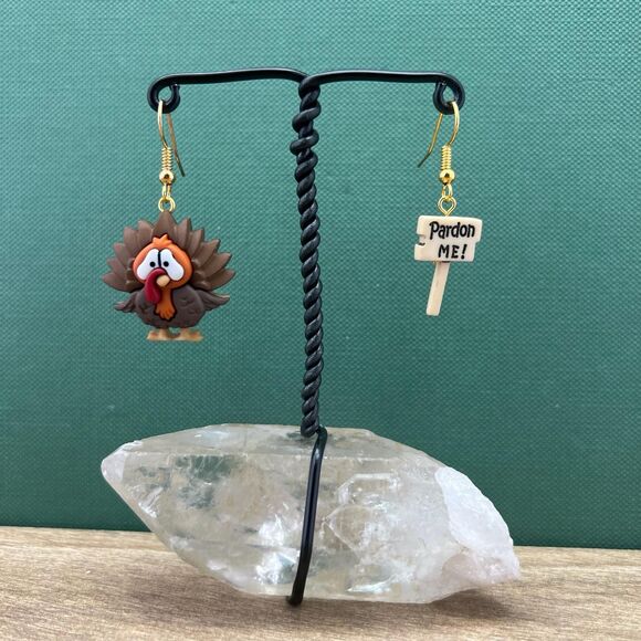 Upcycled Button Earring-Handmade-Hypoallergenic-Reclaimed Jewelry, Whimsy Dangle - Picture 1 of 7